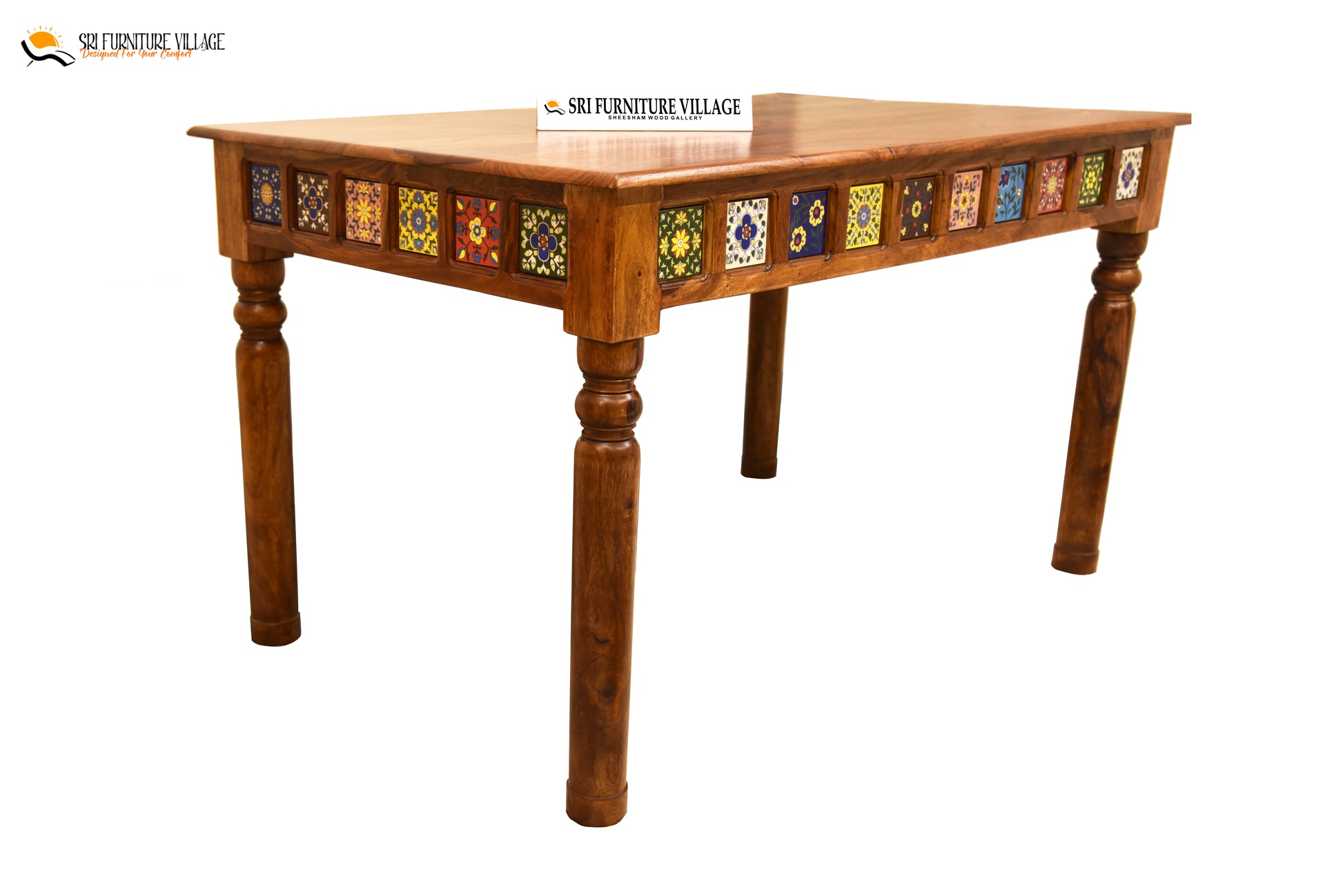 Natural / 4 Seater Dining