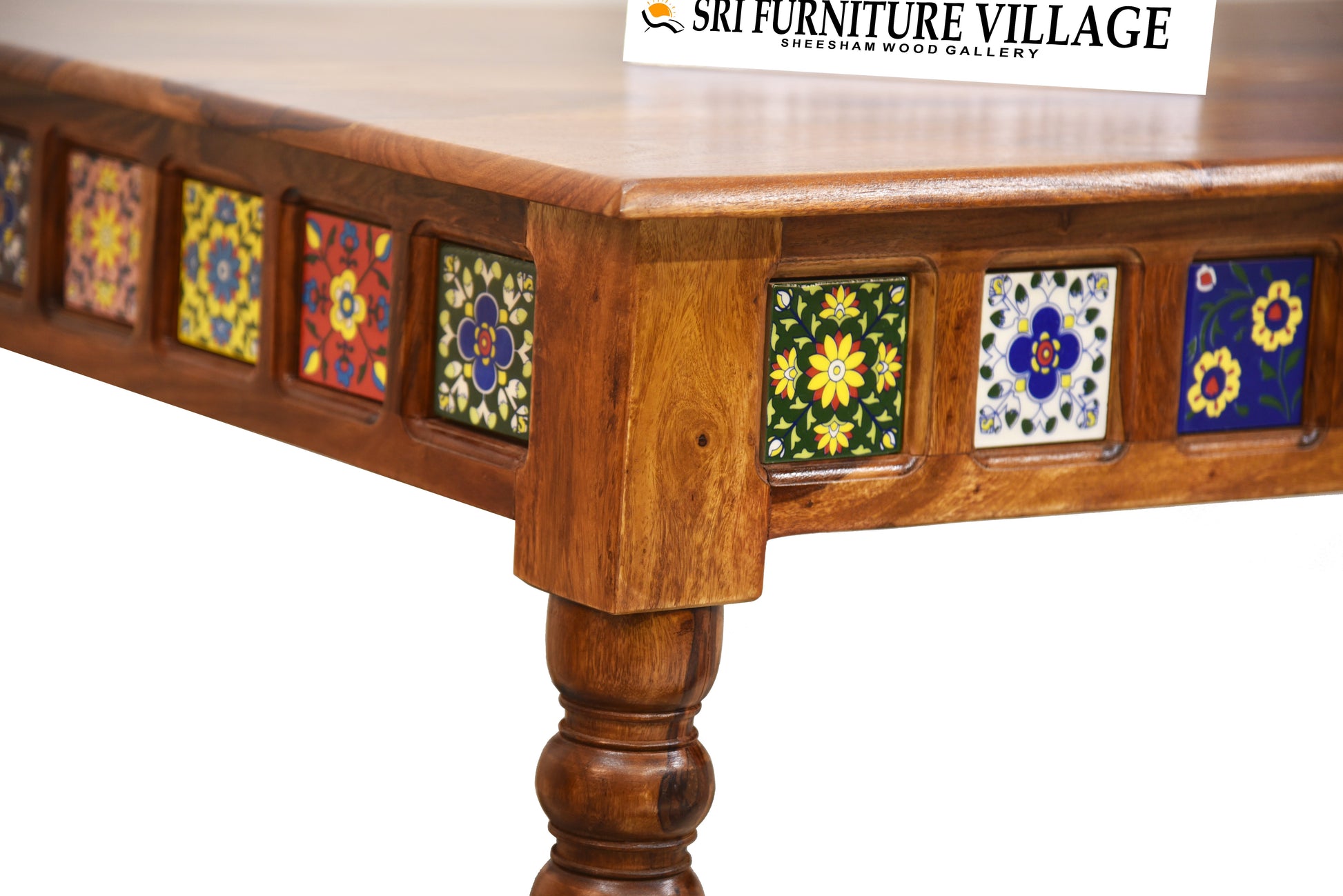 Natural / 4 Seater Dining