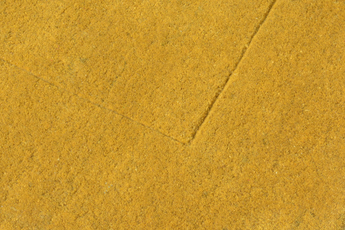Yellow Hand Tufted Wool Carpet - ICHT1175